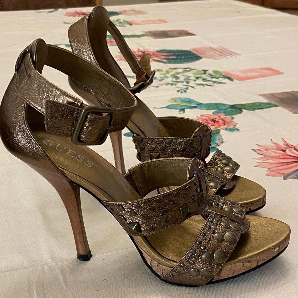 Guess Ankle Strap Sexy Bronze Heels, Edgy and Fun! Size 7.5